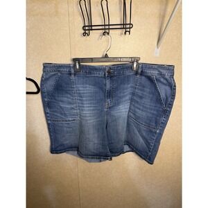 Lane Bryant Mid Rise Girlfriend Jean Shorts Womens Size 26 Dark Wash Blue Denim
